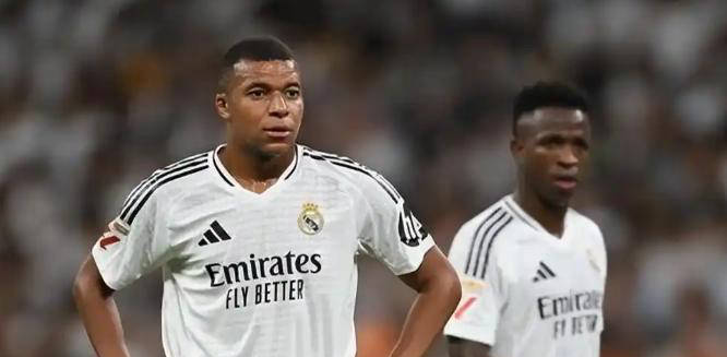 界足坛最贵 界足坛最贵