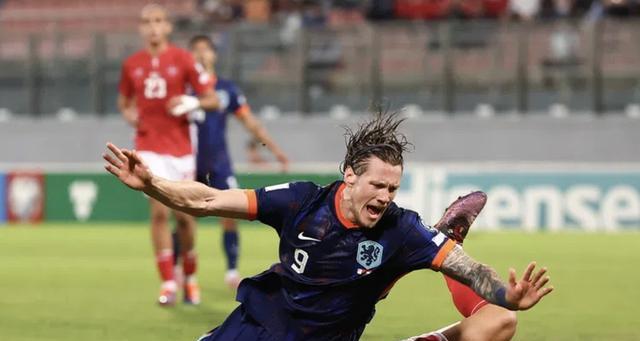 尤其是前十, 之后有些松 尤其是前十, 之后有些松