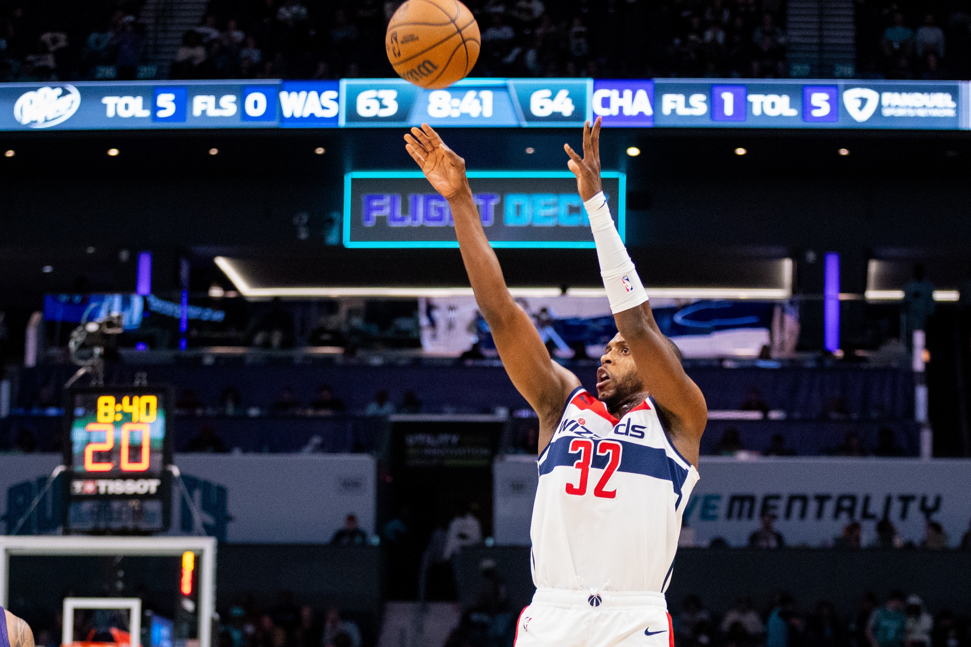 Ablwd, 这很酷, 谈到了现场 Ablwd, 这很酷, 谈到了现场